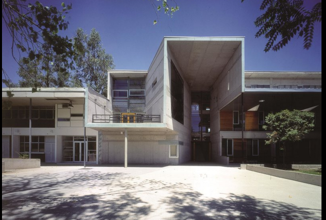 Alejandro Aravena Wins 2016 Pritzker Prize